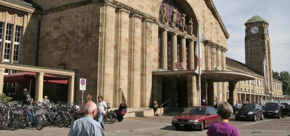 Kurz vor 16 Uhr Ankunft am Bahnhof in Basel.