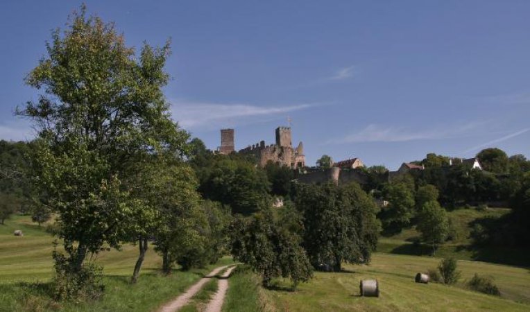 Idyllisches Bild bei der Ruine Rötteln kurz vor Lörrach.