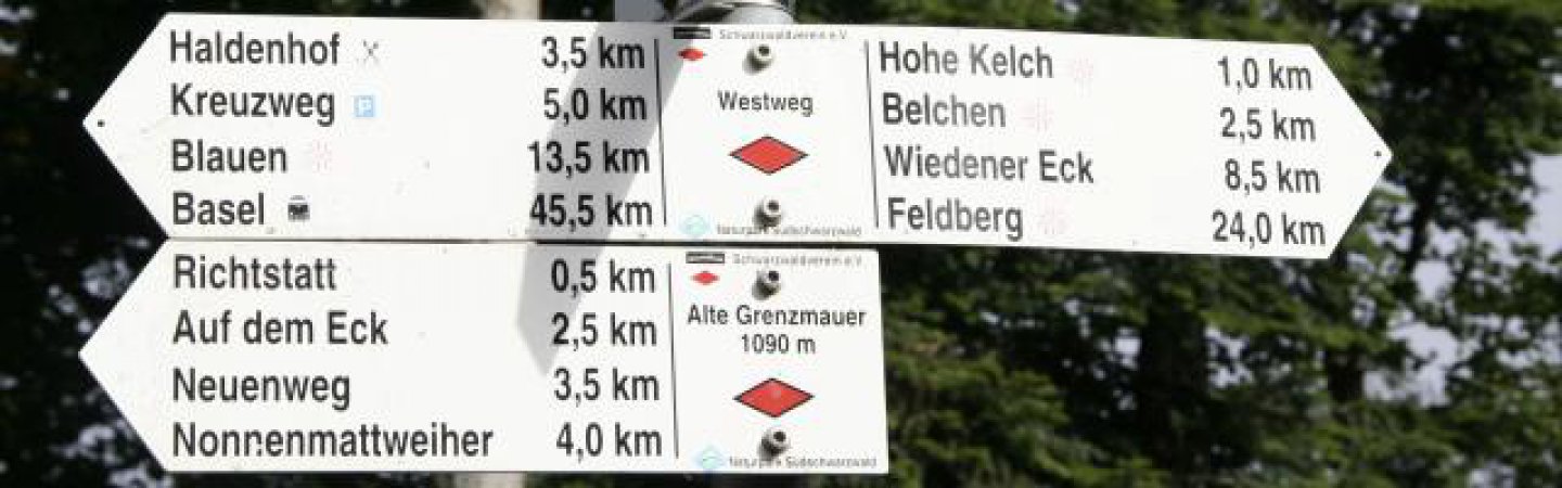 Verlaufen unmöglich. Die unzähligen Westweg-Schilder lassen keine Wünsche offen.